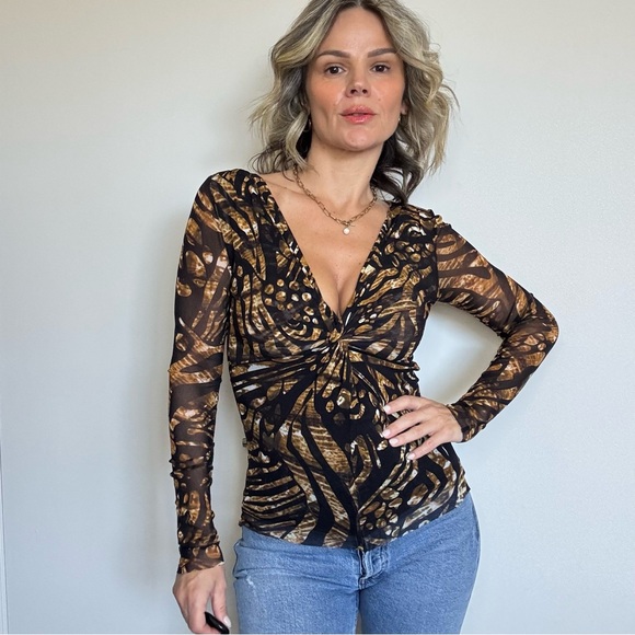 Fuzzi Print Top - Picture 5 of 11